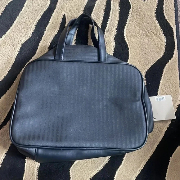 Travel Bag - Picture 2 of 5